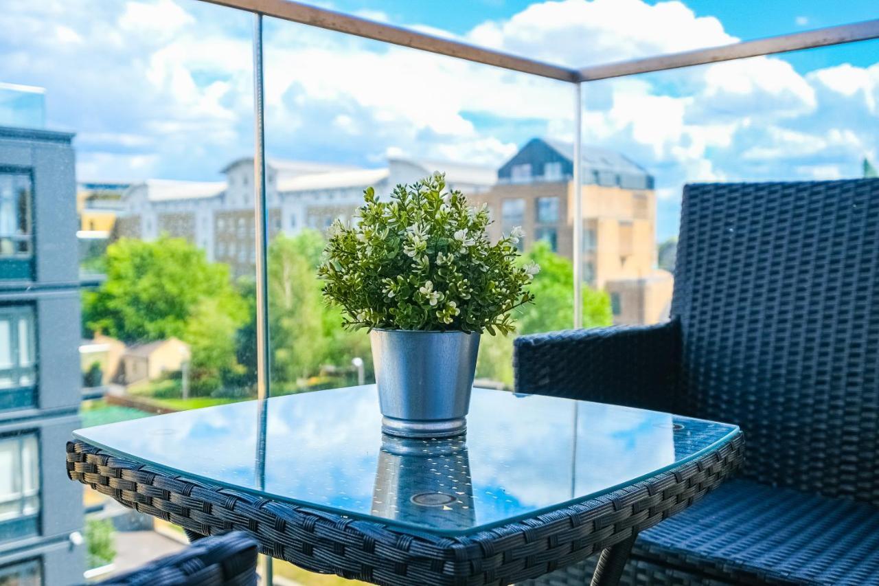 Silver Apartment Kew Bridge London Екстер'єр фото